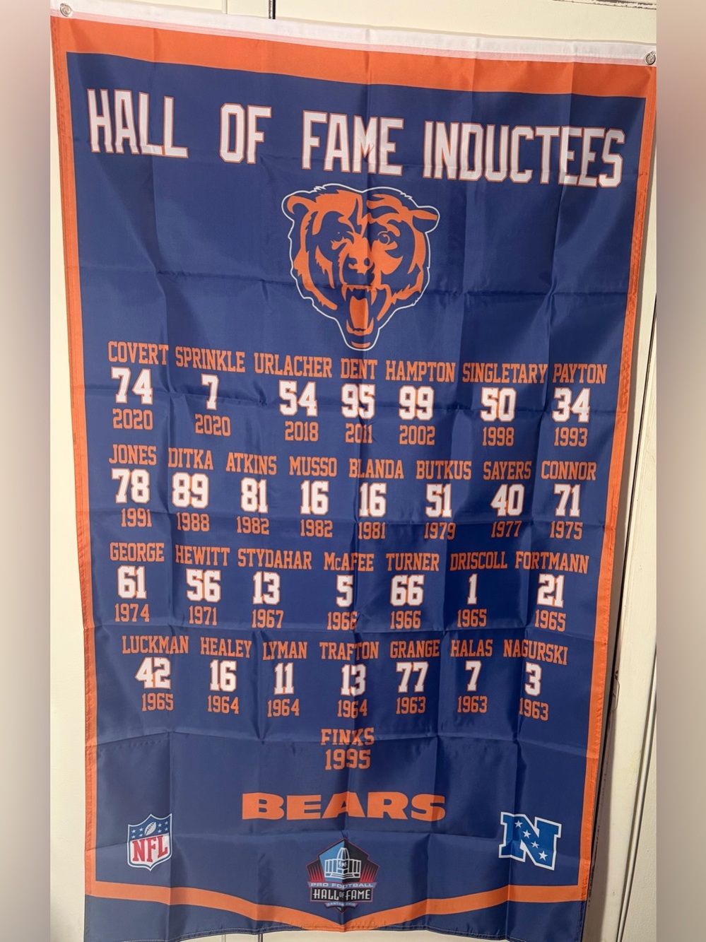 Chicago bears hall of fame banner